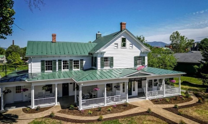 Luray Apartment | Charming Private Suite w/Mountain Views & WiFi