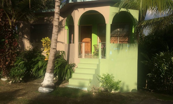 Orange Bay House | Charming, quiet mountain top villa: Experience Jamaica Like a Jamaican