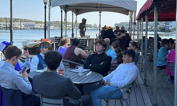 Boothbay Harbor House | Charming Restaurant/Venue in amazing Boothbay Harbor on the water!