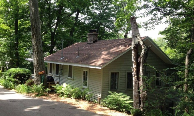 Port Sheldon Cottage | Charming Rustic Cottage In Port Sheldon Beach Association.