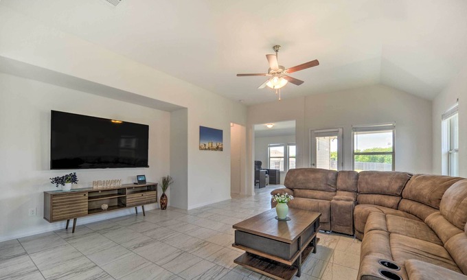 San Marcos House | Charming San Marcos Retreat ~ 6 Mi to TXST!