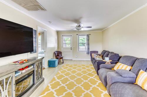 Shallotte House | Charming Shallotte Home about 4 Mi to Ocean Isle Beach
