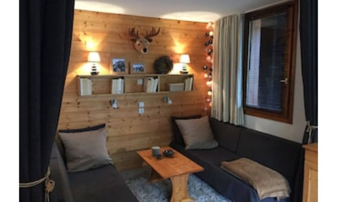 Valmorel Apartment | Charming ski-in/ski-out chalet apartment 50m from slopes and shops