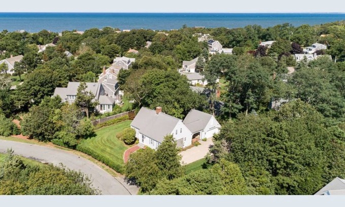 Brewster House | Charming & spacious cape house 0.4 miles to the beach