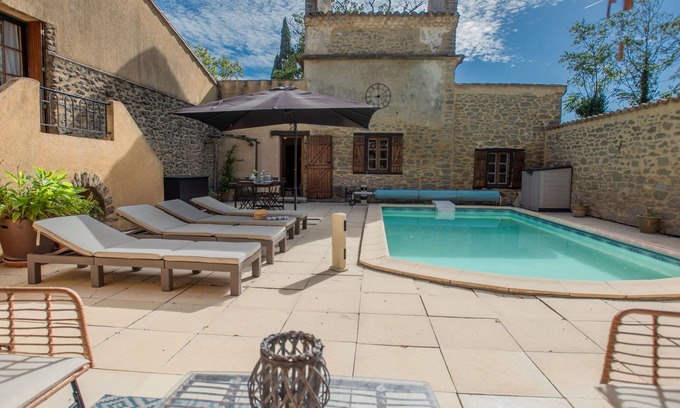 Montreal House | Charming stone house with a private pool