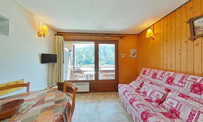 Le Grand-Bornand Apartment | Charming Studio, Sleeps 4, Central Location, Near Shops, Ski Access, Mountain Views