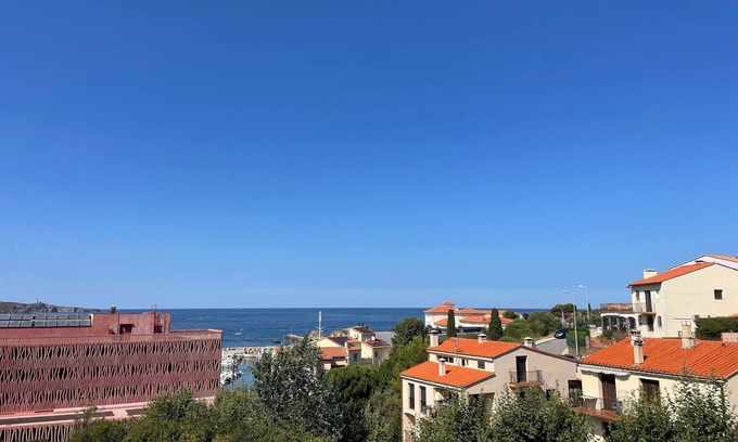 Banyuls-sur-Mer Apartment | Charming studio 150 m from dive club, terrace and parking in Banyuls-sur-Mer