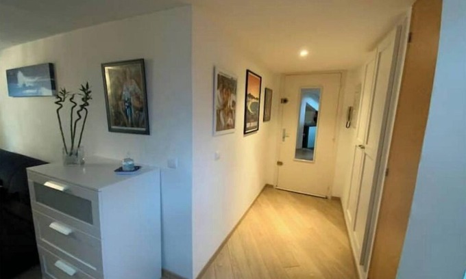 Saint-Jean-de-Luz Apartment | Charming studio in the heart of town, all on foot
