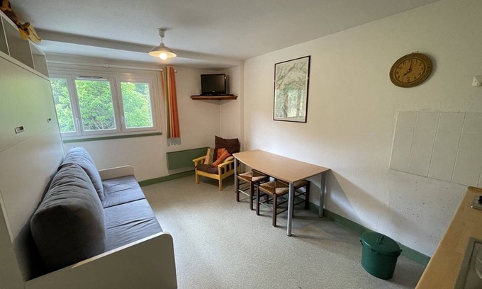 Laveissiere Apartment | Charming Studio Near Ski Slopes with Great Amenities