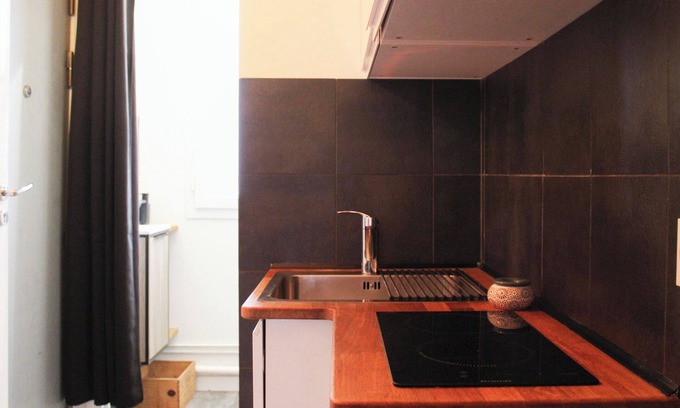 Saint-Fargeau Apartment | Charming studio of 15 m2 in the 20th - Paris