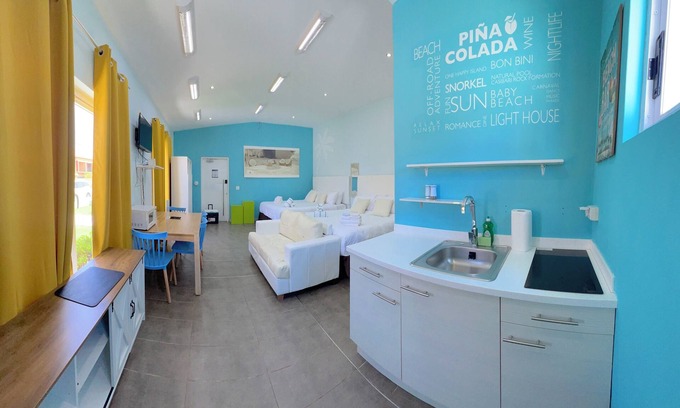 Gold Coast Apartment | Charming Studio Vacation Rental in Esmeralda Noord