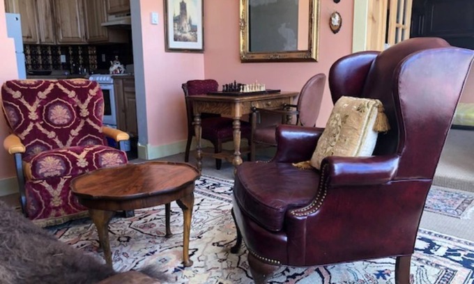 Silverton Apartment | Charming suite in the heart of Silverton