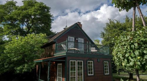 Town of Ledyard House | Charming Suite with Private Roof Deck near Ithaca, New York
