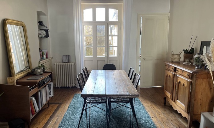 La Roche-sur-Yon House | Charming town house 30 minutes from the sea - ideal for a family