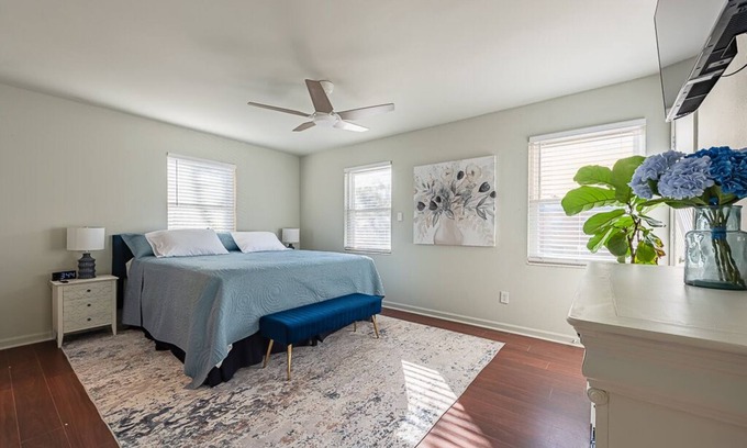 Tallahassee House | Charming Townhome Retreat w/King Bed on Quiet Cul-De-Sac Near I-10, FSU, & FAMU
