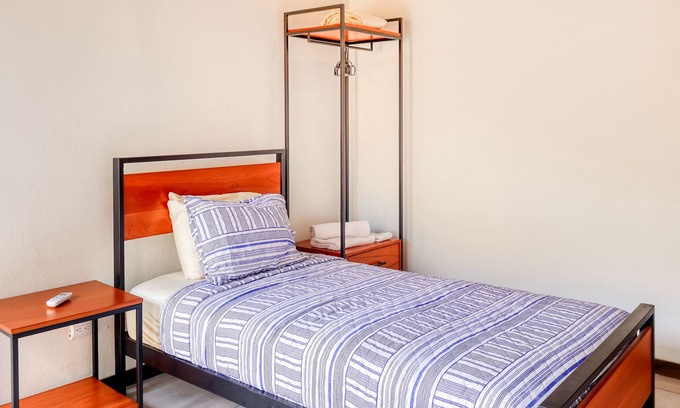Dominicalito Villa | Charming & tropical dog-friendly beach escape with patio - near surfing & trails