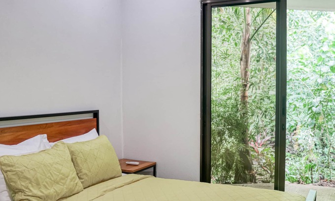 Dominicalito Villa | Charming & tropical dog-friendly beach escape with patio - near beaches & trails