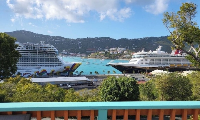 Flag Hill Apartment | Charming studio with AC and WiFi in awesome Charlotte Amalie East