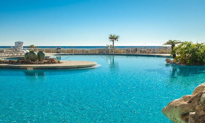 Panama City Beach Apartment | Charming Villa in Edgewater Resort-
