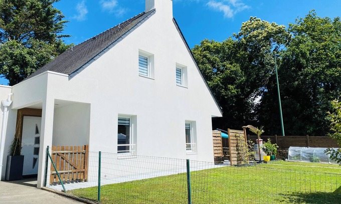 Guidel House | Charming villa close to beaches and shops