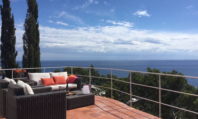 Tamariu Villa | Charming villa with exceptional view of the aigua xelida viewpoint