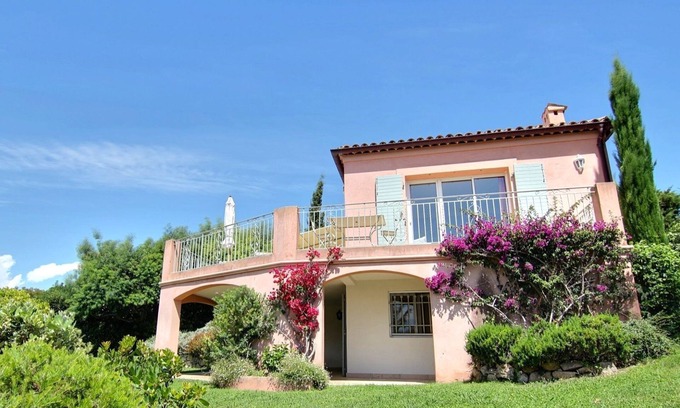 Vallauris Villa | Charming villa with pool and sea view, ideal for family or friends