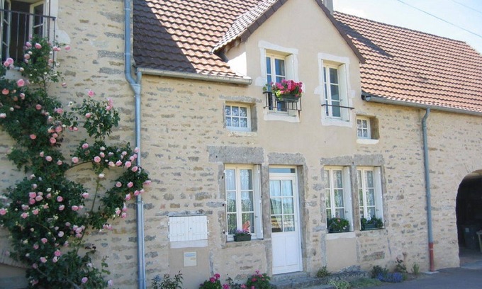 Change House | CHARMING VINEYARD HOUSE ENTIRELY RESTORED