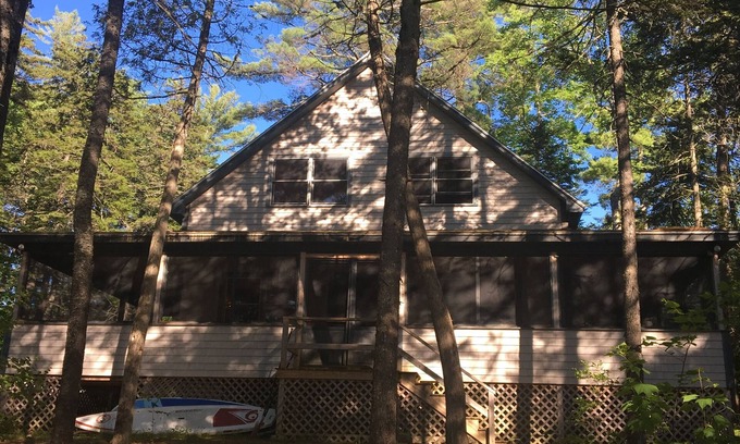 Medford Cottage | Charming waterfront cottage on Schoodic lake.