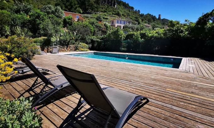 Roquebrun House | Charming winegrower's house La Gabirène
