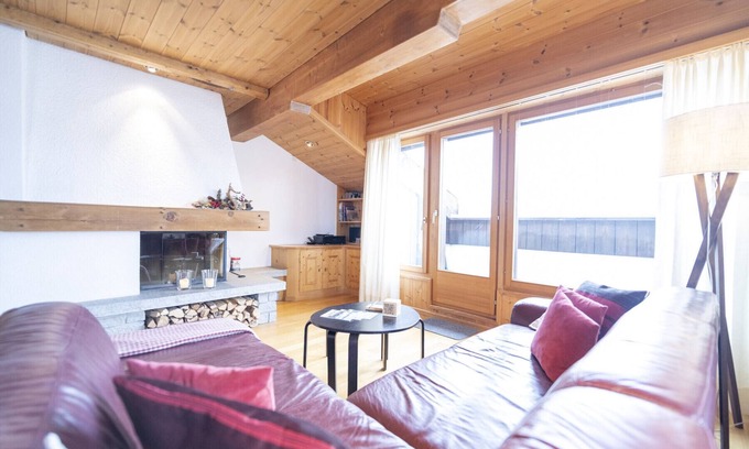 Engadin Scoul Apartment | Chasa Rontsch Madlaina: Charming 4.5 room penthouse flat with panoramic views in the centre of Ftan
