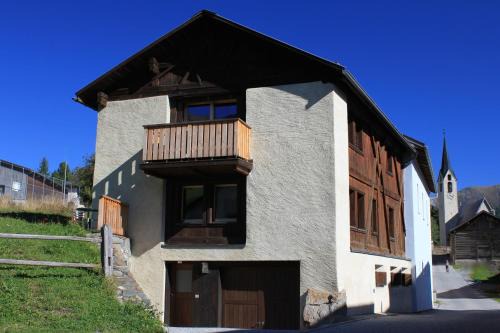 Guarda Apartment | Chasa Tablà Guarda