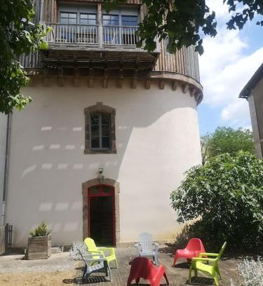Tournemire House | chateau d'eau logement insolite