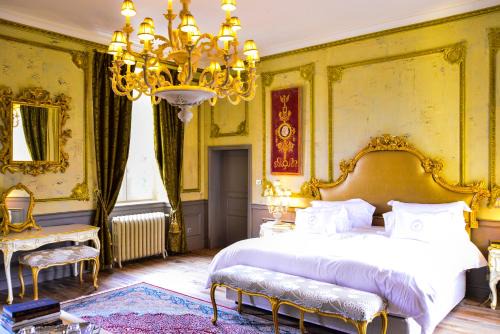 Ouches Bed & Breakfast | Chateau d'Origny, Chambres d'hotes et Restaurant Gastronomique