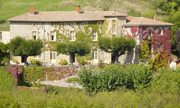 Lurcieux House | Château de Charfetain, near Lyon in the heart of nature