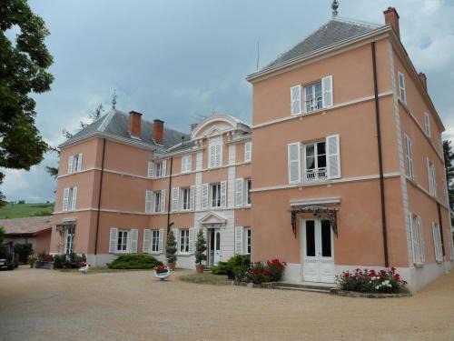 Fleurie House | Chateau de la Chapelle des Bois