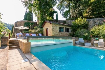 Carlux Villa | Chateau Les Tourelles at Nouvelle-Aquitaine in Carlux