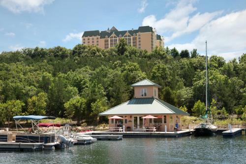 Table Rock Resort | Chateau on the Lake Resort Spa and Convention Center