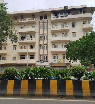 Churchgate Hotel | Chateau Windsor Hotel - Marine Drive