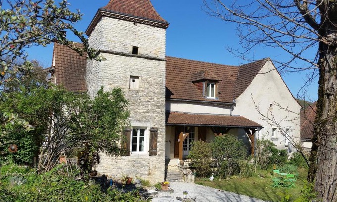 Degagnac House | Chateau Yiongy