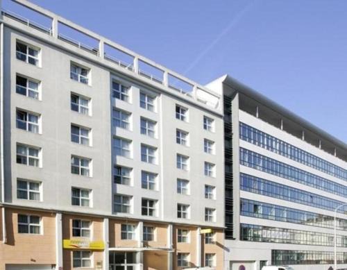 Chatillon House | Chatillon Citea Access dayuse Room - Work and Day Rest Timeshare -15 minutes Paris Montparnasse - - Formule Temps Partagé