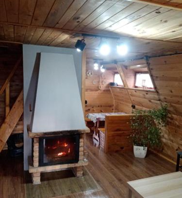 Jarnołtowek Ski Chalet | Chatka pod lasem