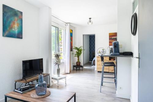 Pont des Demoiselles-Montaudran-La Terrasse Apartment | chazi and cosy
