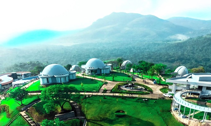 Southern Nations Hotel | Chebera Elephant Paw Lodge
