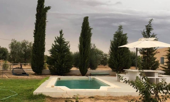 Nasrallah Villa | Cheerful 2-bedroom Villa With Pool