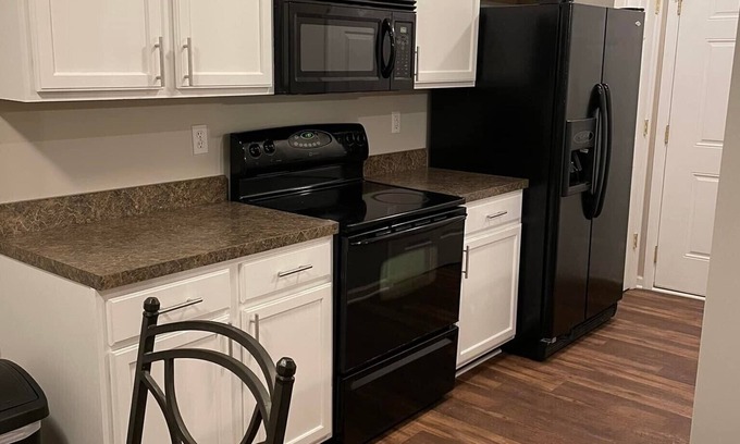 Martinsburg House | CHEERFUL 3-BEDROOM HOME IN MARTINSBURG