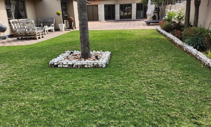 Brakpan House | Cheerful Family Holiday Home