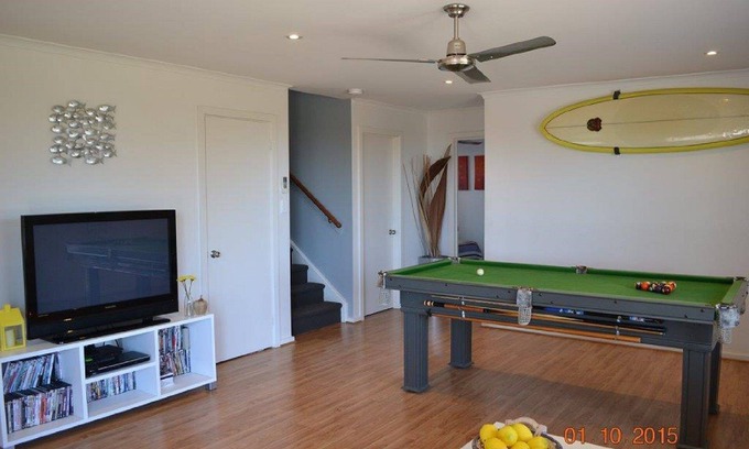 Para Wurlie House | Cheers - Sea views Free Wifi On the Esplanade
