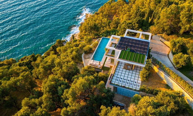 Agios Gordios Villa | Chef included by Fantasia Villas: Villa Feroula in Corfu