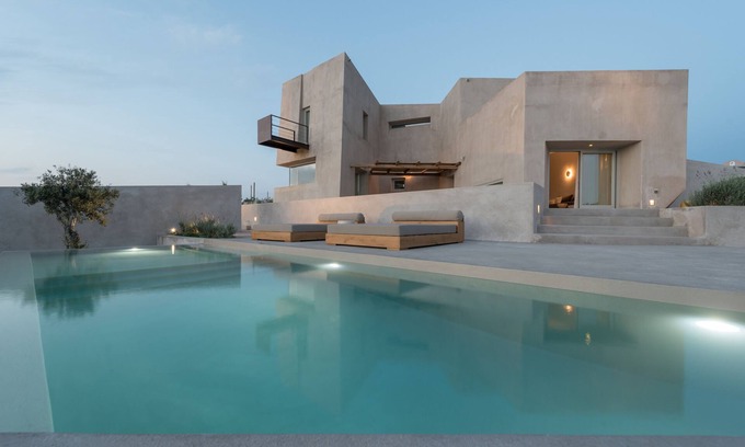 Santorini Villa | Chef included by Fantasia Villas: Pyrgos King