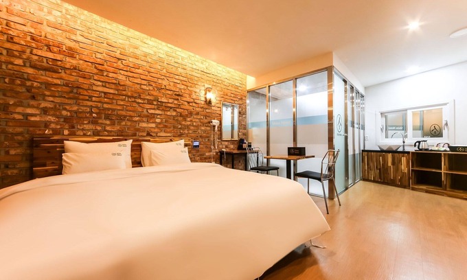 Cheongdo Hotel | Cheongdo Shuim